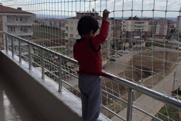 Children Safety Nets for Balconies in Chennai, Call 9791170467 for Free Installation